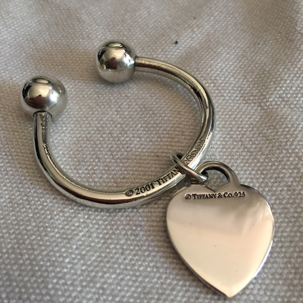 Xl Tiffany key ring.